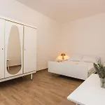 Holiday home Six-Bedroom Holiday Home In Donje Rastane Donje Rastane